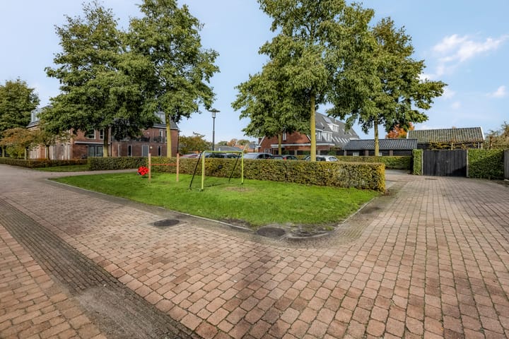 Foto 42 van Veldjeshof 9