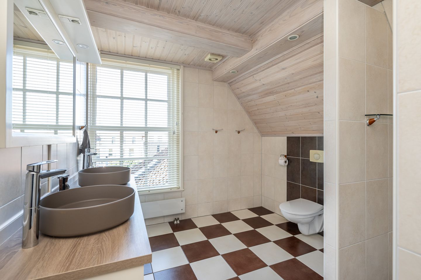 Foto 20 van Marktveld 7