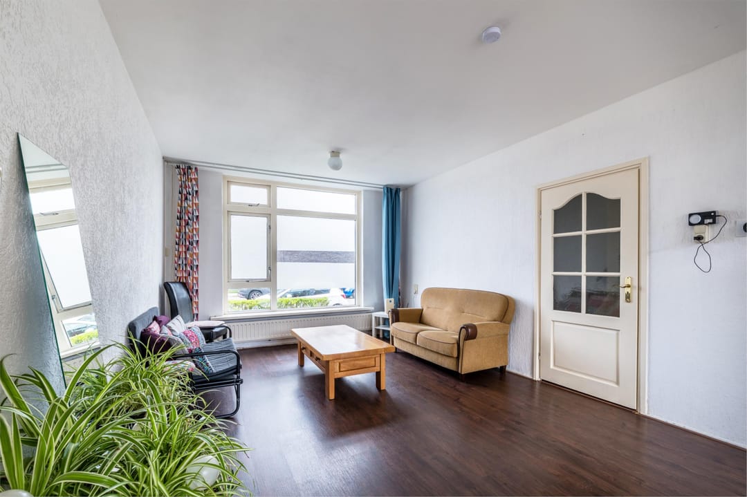 Foto 11 van Veldspaatstraat 102