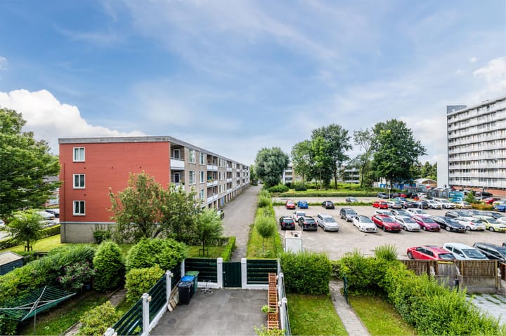 Photo 32 of Veldspaatstraat 102