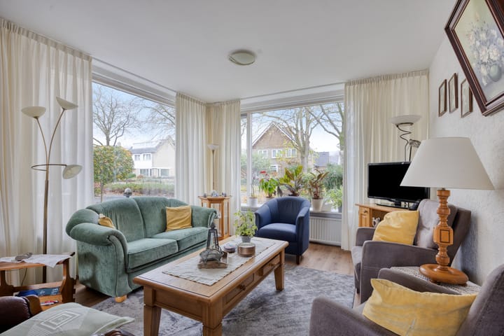 Photo 3 of de Pagenberg 5