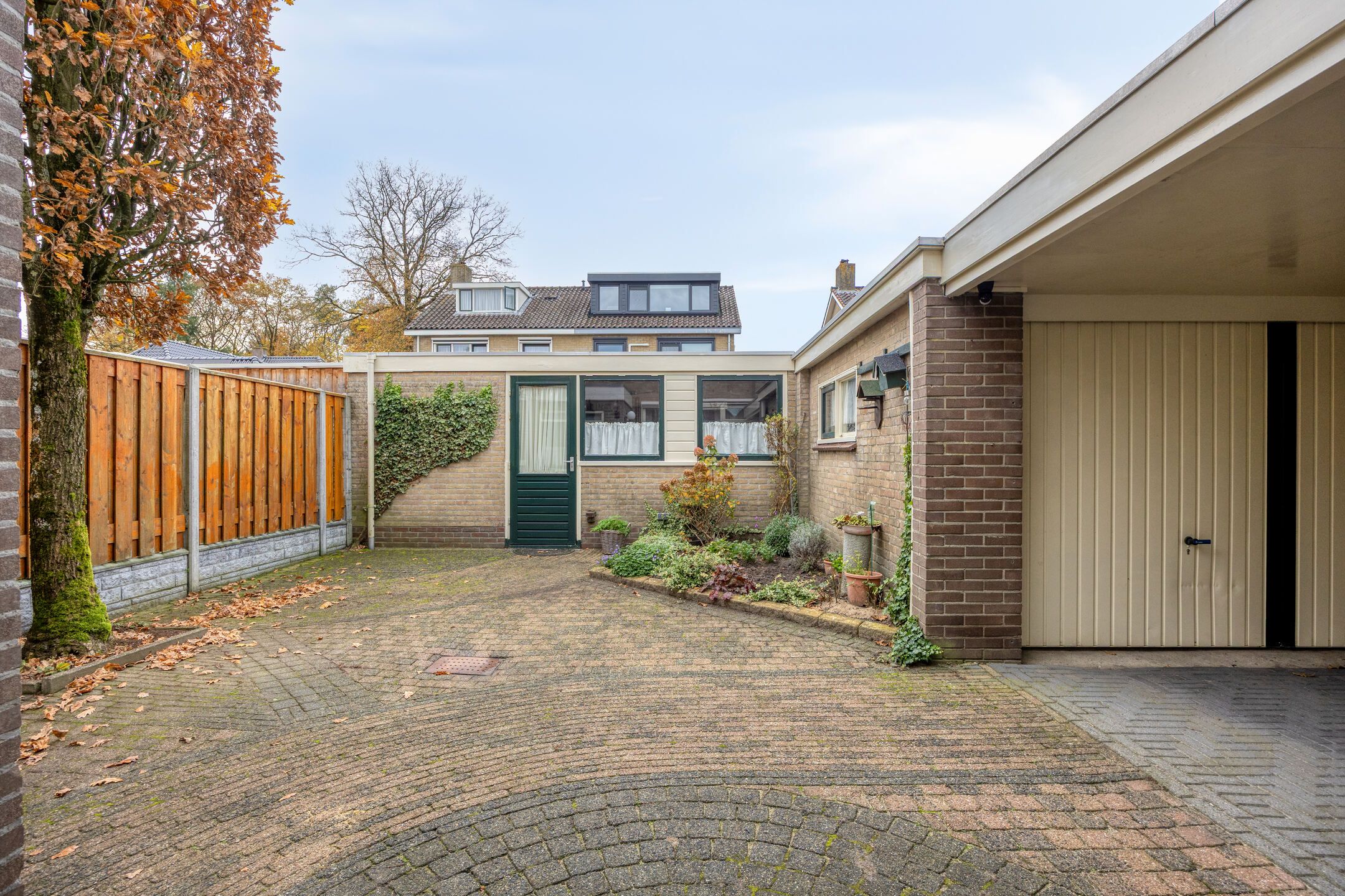 Photo 27 of de Pagenberg 5