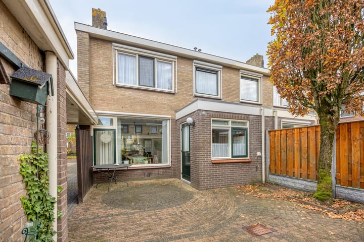 Photo 28 of de Pagenberg 5