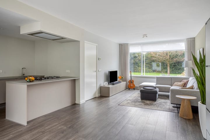 Photo 4 of Remuslaan 64