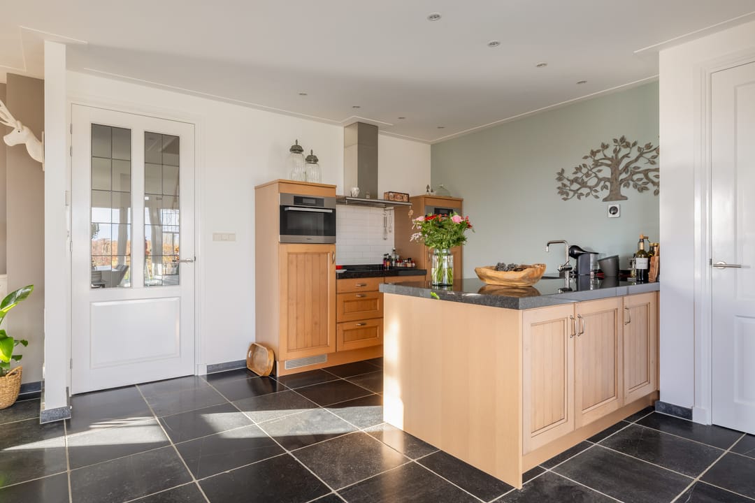 Photo 11 of Wijkersloot 8