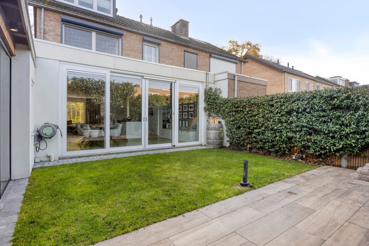 Photo 39 of Pr Willem Alexanderstr 6