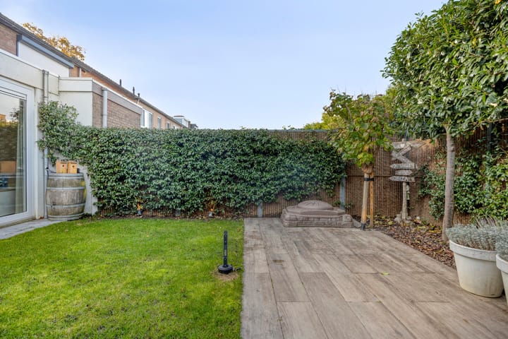 Photo 40 of Pr Willem Alexanderstr 6