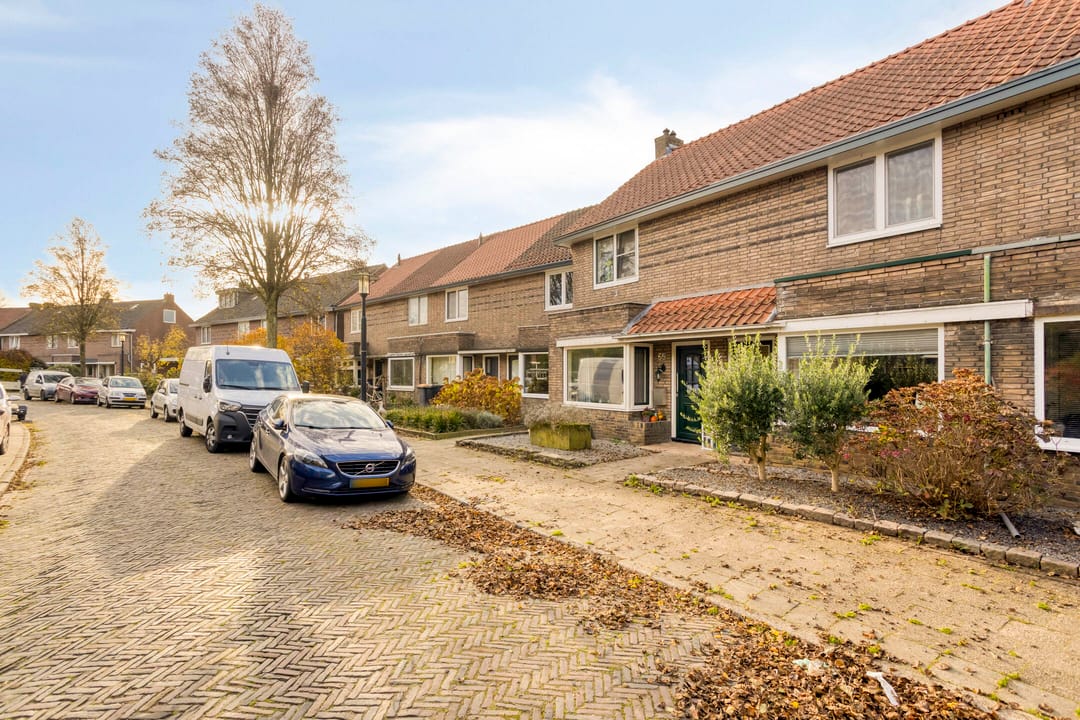 Foto 7 van Frederikstraat 57