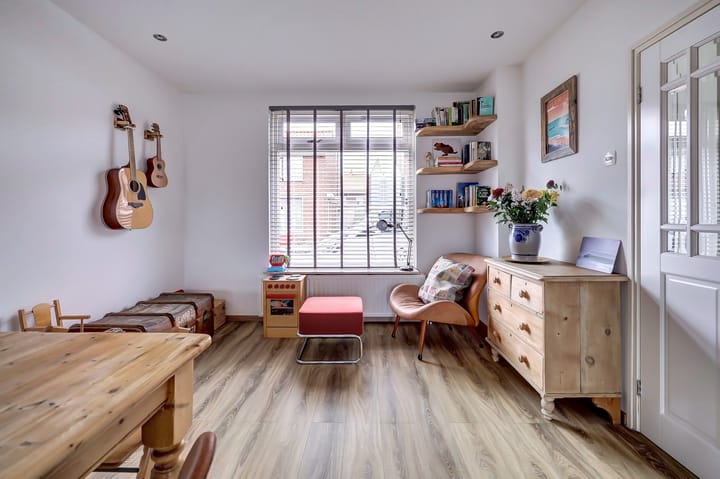 Photo 12 of Irenestraat 7