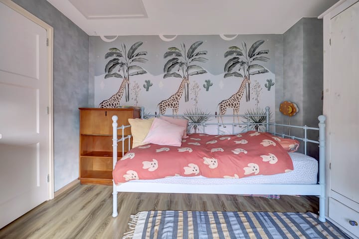 Photo 19 of Irenestraat 7