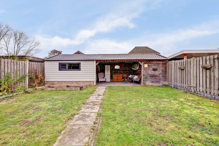 Photo 28 of Irenestraat 7