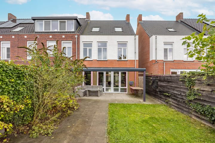 Photo 5 of It Bynt 60