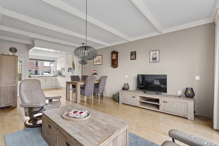 Photo 7 of Purperreiger 7