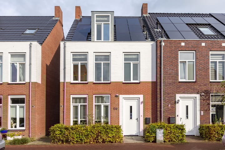 Photo 6 of It Bynt 60