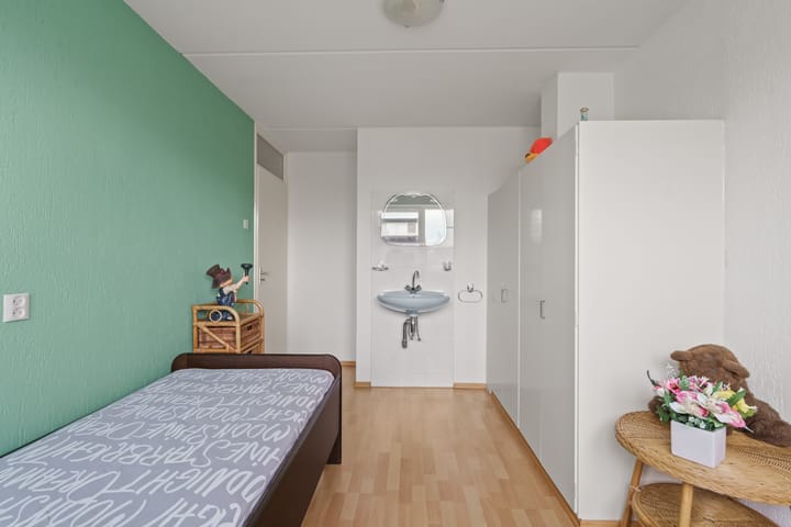 Photo 16 of Purperreiger 7