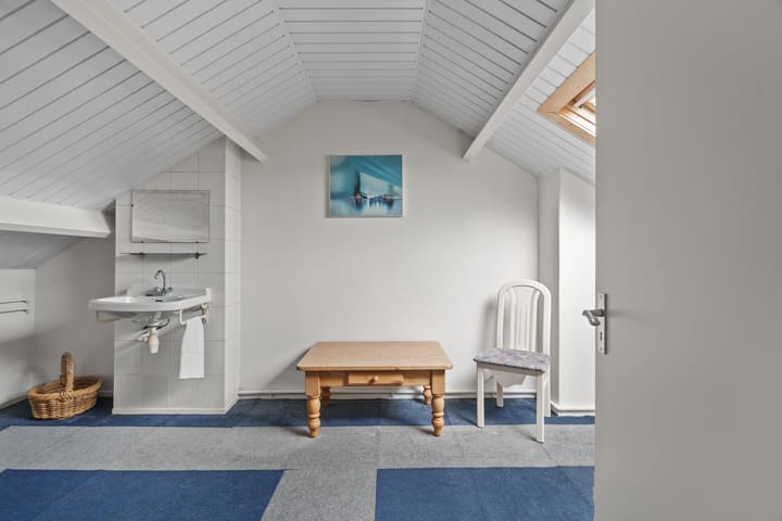 Photo 24 of Purperreiger 7