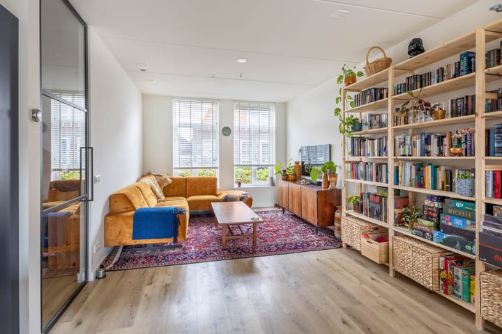 Photo 22 of It Bynt 60