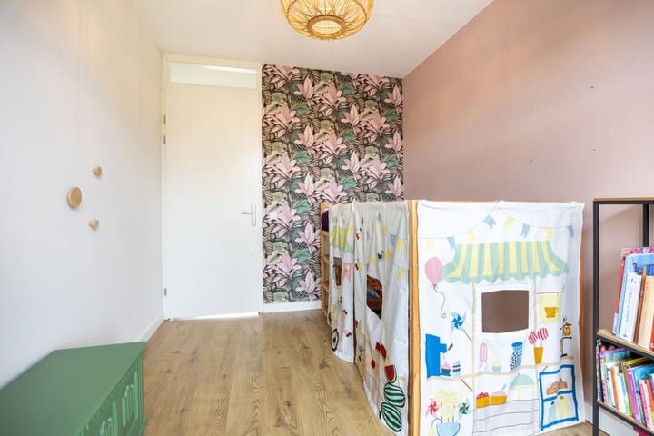 Photo 28 of It Bynt 60