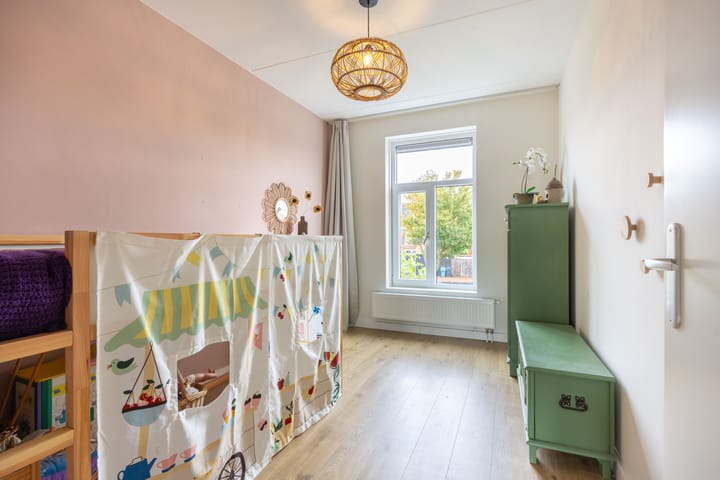 Photo 27 of It Bynt 60