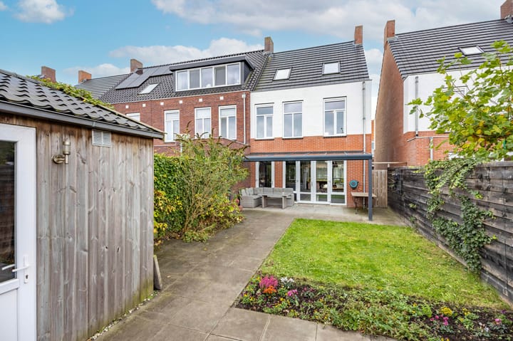 Photo 47 of It Bynt 60