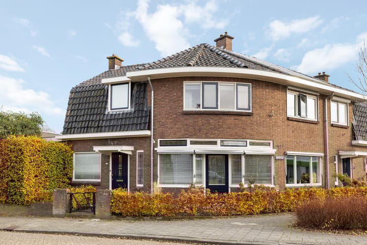 Stationsstraat 11 main image