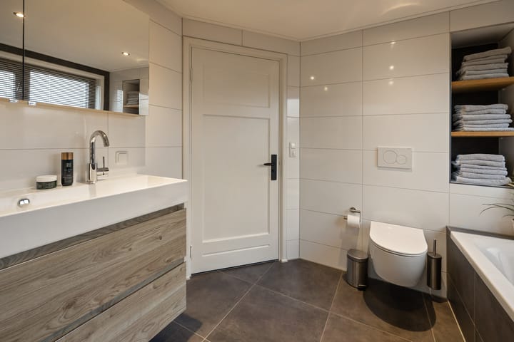 Photo 35 of Stationsstraat 11