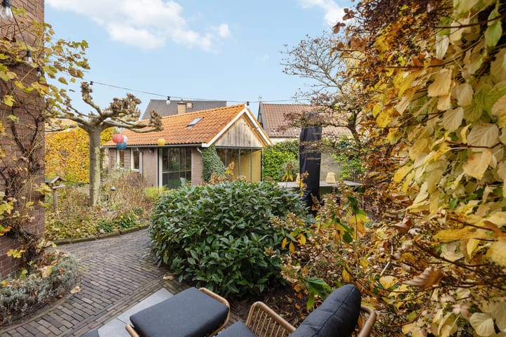 Photo 46 of Stationsstraat 11