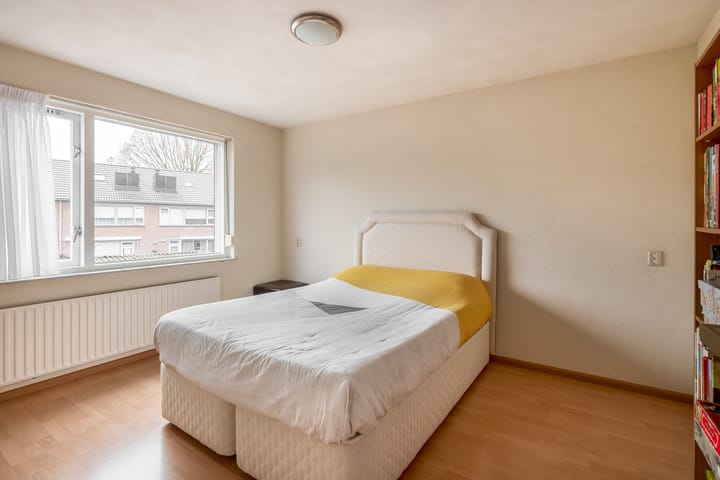 Foto 29 van Massenetstraat 18