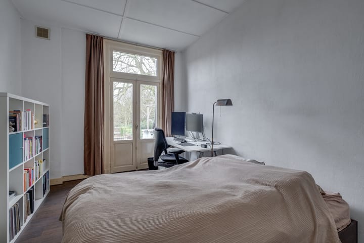 Photo 17 of Kruisstraat 12