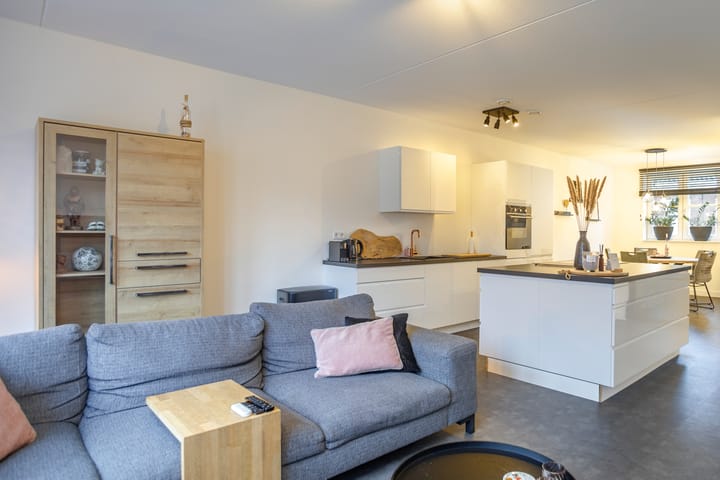 Photo 4 of Schoolstraat 27-C