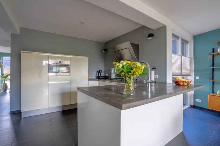 Photo 18 of Dorpsstraat 30