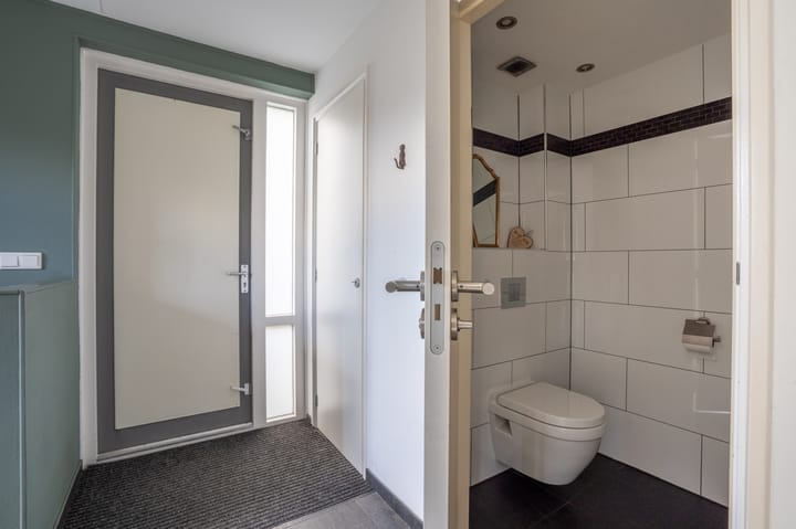 Photo 25 of Dorpsstraat 30