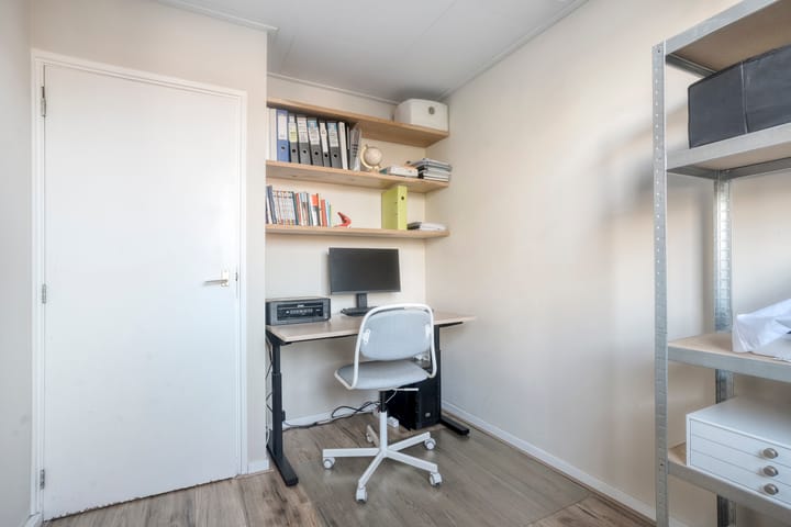 Photo 29 of Warmoesstraat 55