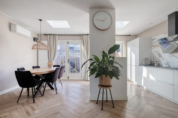 Photo 14 of Marathonstraat 7