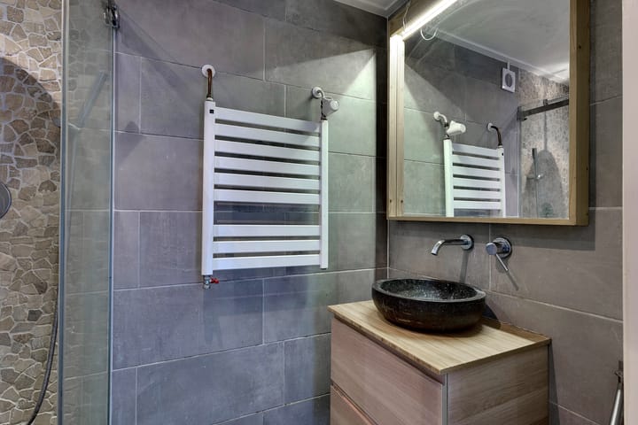 Photo 30 of Floriszstraat 44