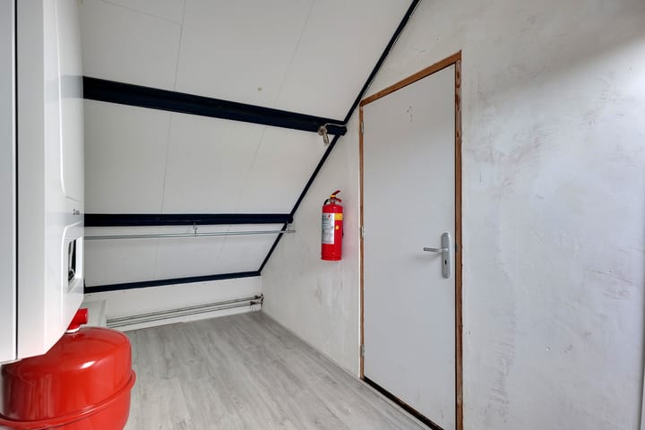 Photo 34 of Floriszstraat 44