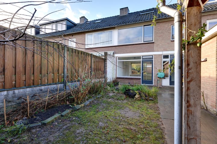 Photo 39 of Floriszstraat 44