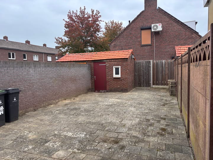 Photo 20 of Javastraat 53