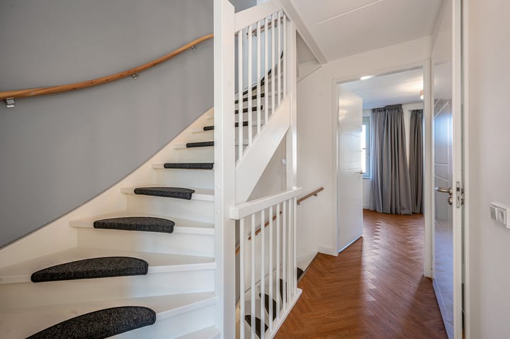 Photo 24 of Albaniëstraat 23