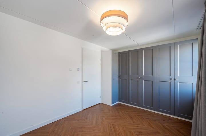 Photo 26 of Albaniëstraat 23