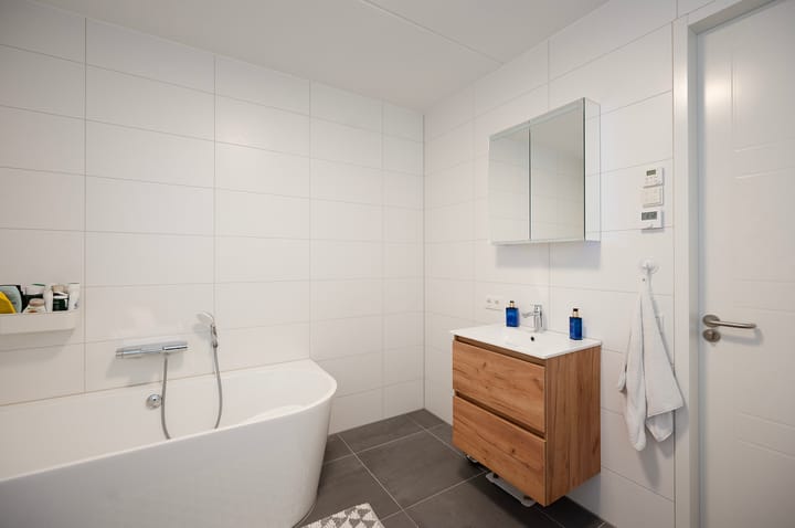 Photo 31 of Albaniëstraat 23