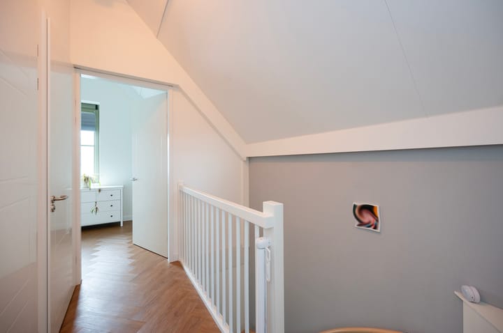 Photo 32 of Albaniëstraat 23