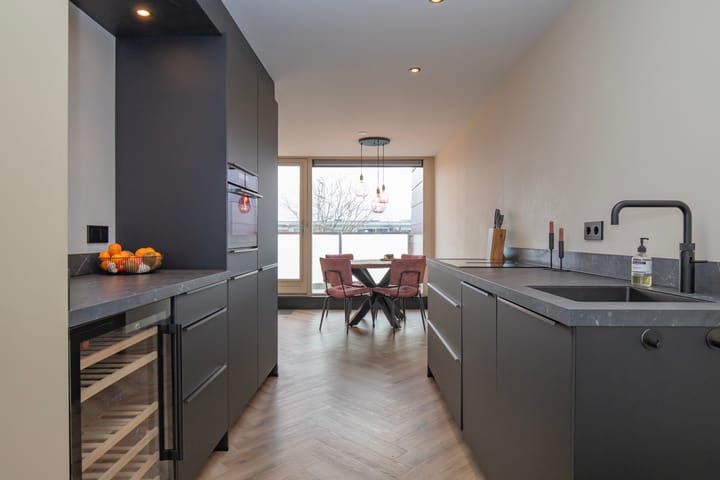 Foto 3 van Meerval 92