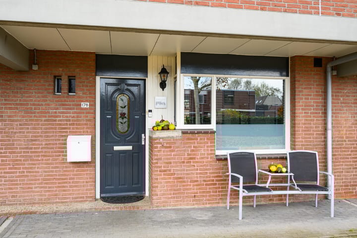 Photo 5 of Rozenwerf 178