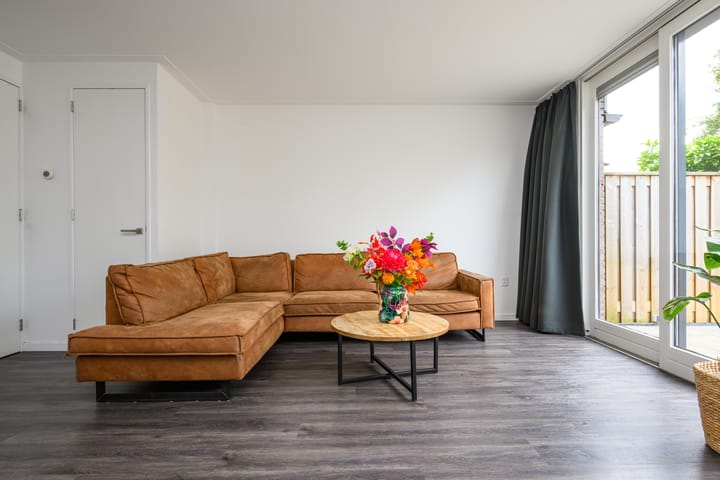 Photo 7 of Rozenwerf 178