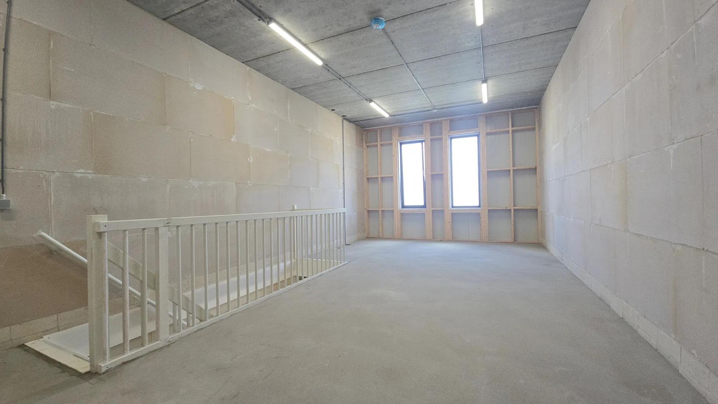 Bekijk foto 4 van Bijsterhuizen 2001-010