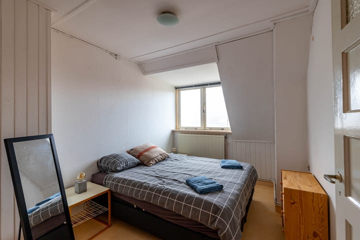 Photo 26 of Van Hamelstraat 27-B