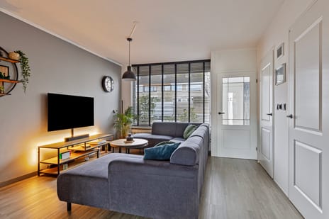 Omloop 3 secondary image