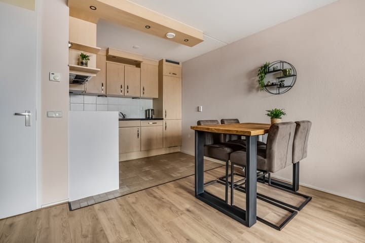 Foto 8 van Maandereind 10-J