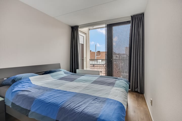 Foto 14 van Maandereind 10-J